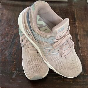 New Balance Pink Sneakers Mesh Upper